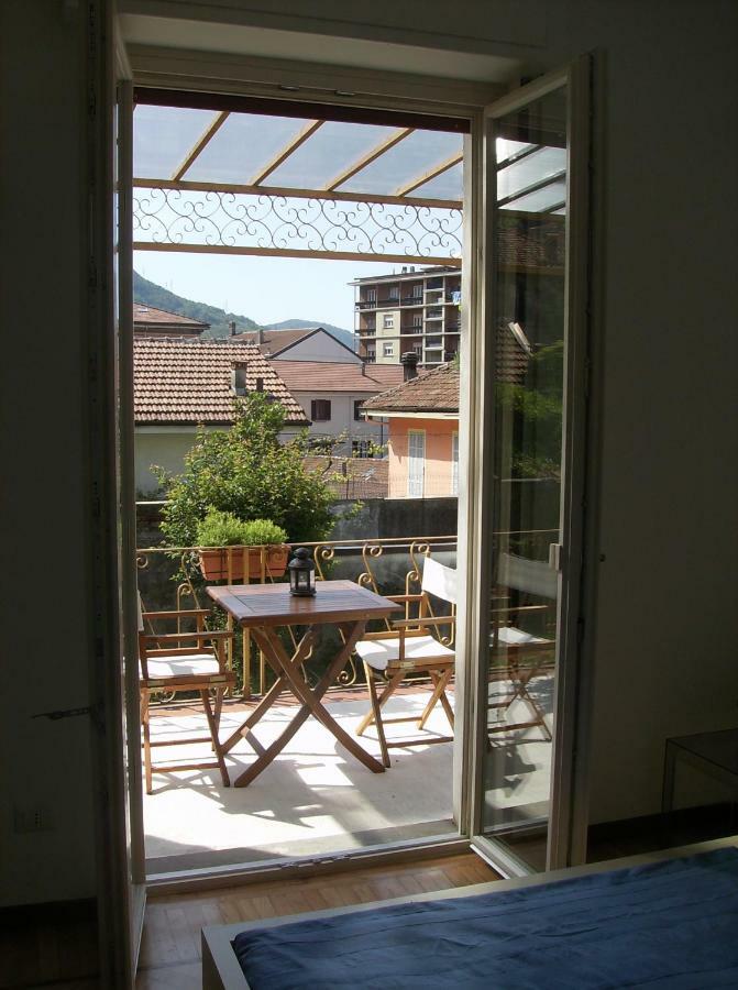 Casa Avezza Apartamento Omegna Exterior foto