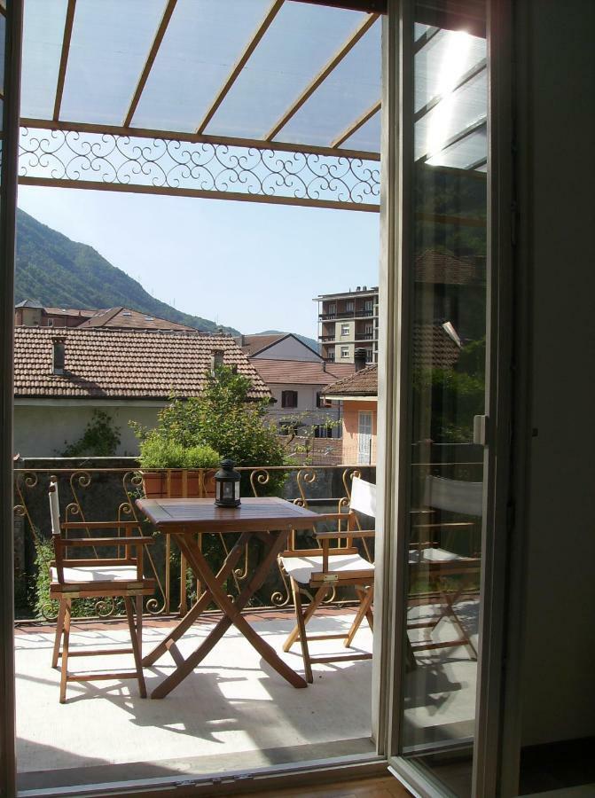 Casa Avezza Apartamento Omegna Exterior foto