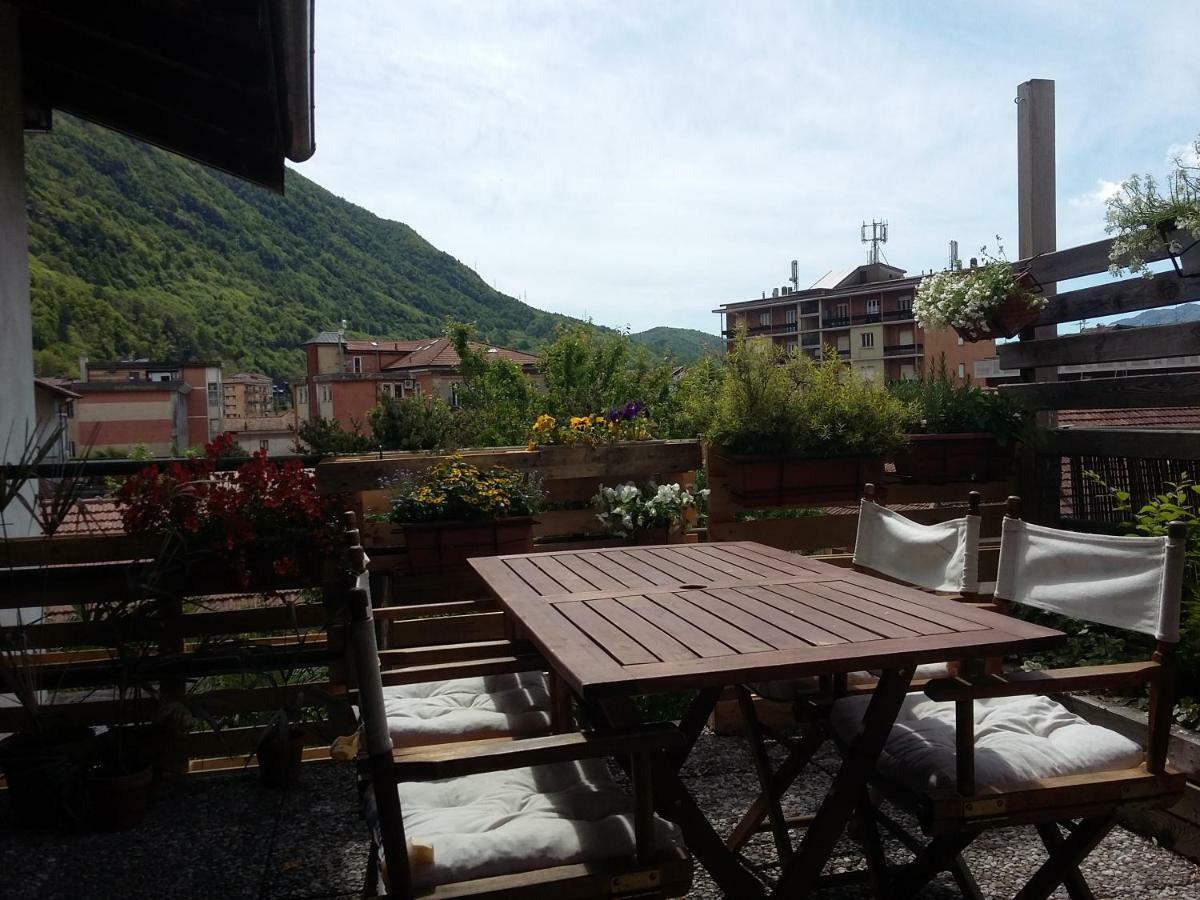 Casa Avezza Apartamento Omegna Exterior foto
