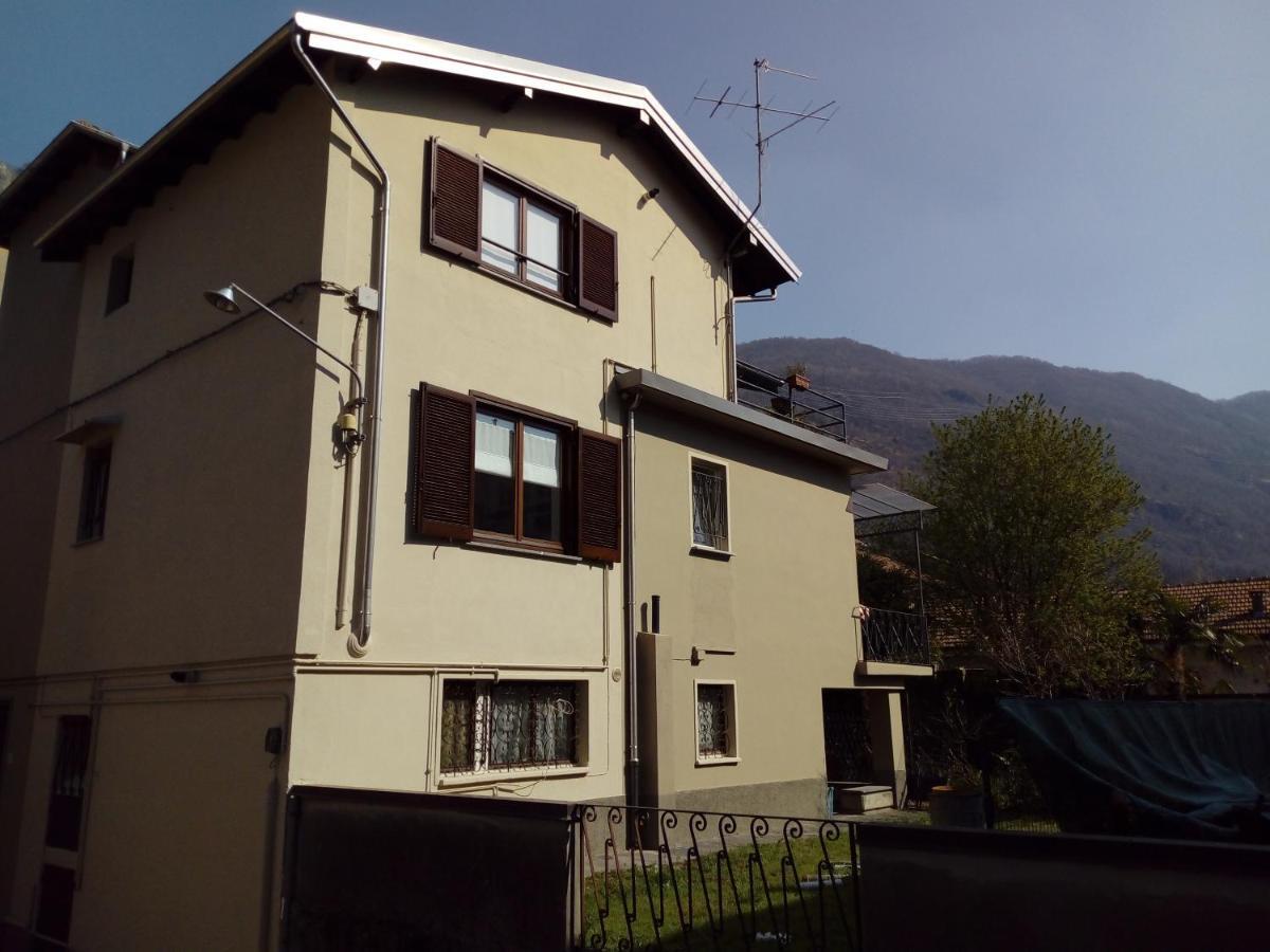 Casa Avezza Apartamento Omegna Exterior foto